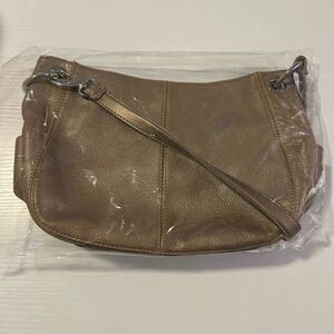 Tignanello leather shiny tan/brown shoulder crossbody bag purse